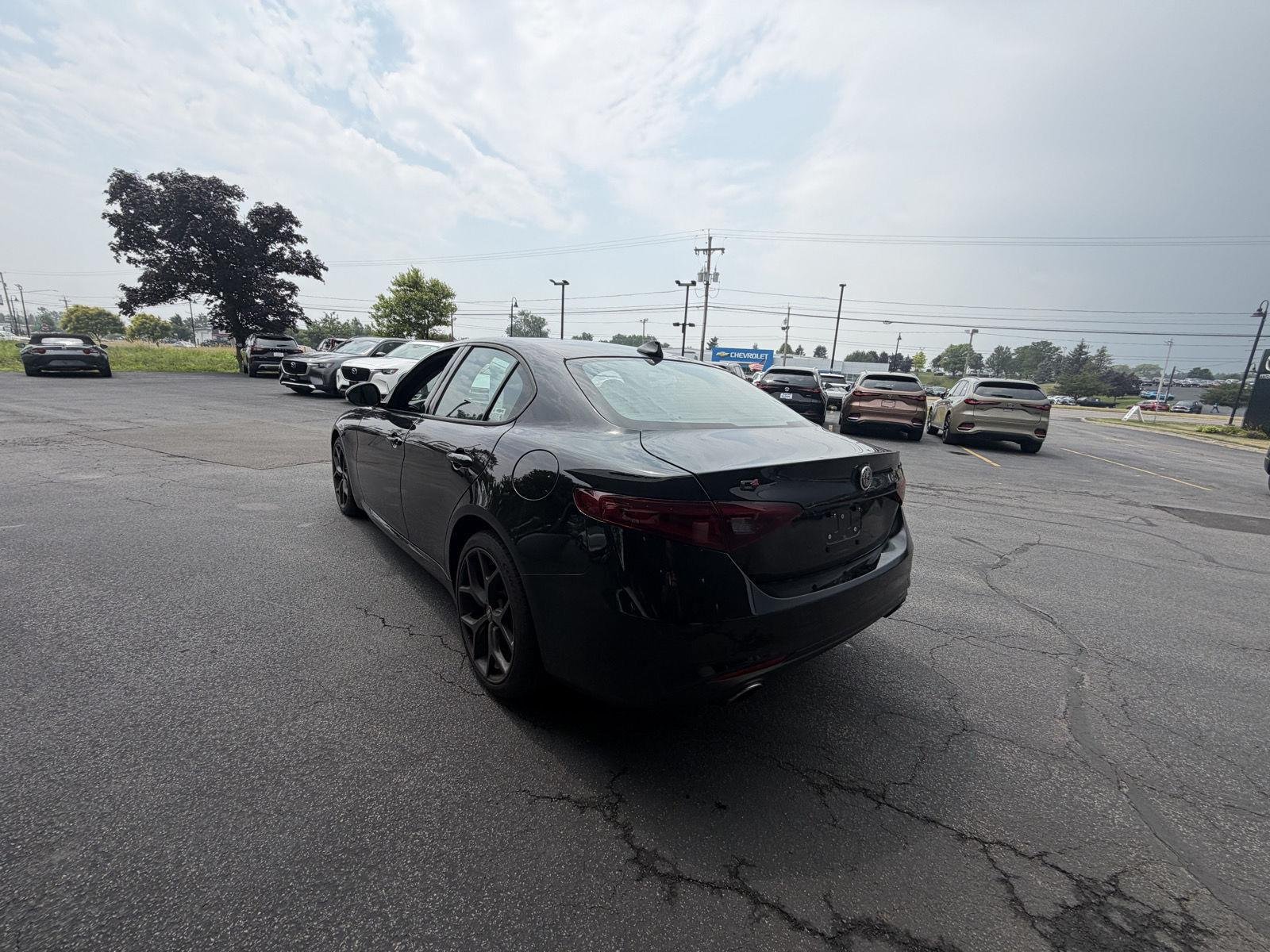 Used 2021 Alfa Black Alfa Romeo Ti image 6