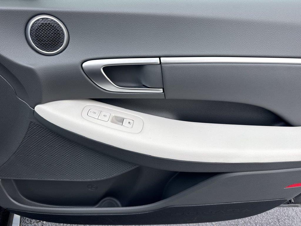New 2026 Gray Hyundai SEL Sport image 14