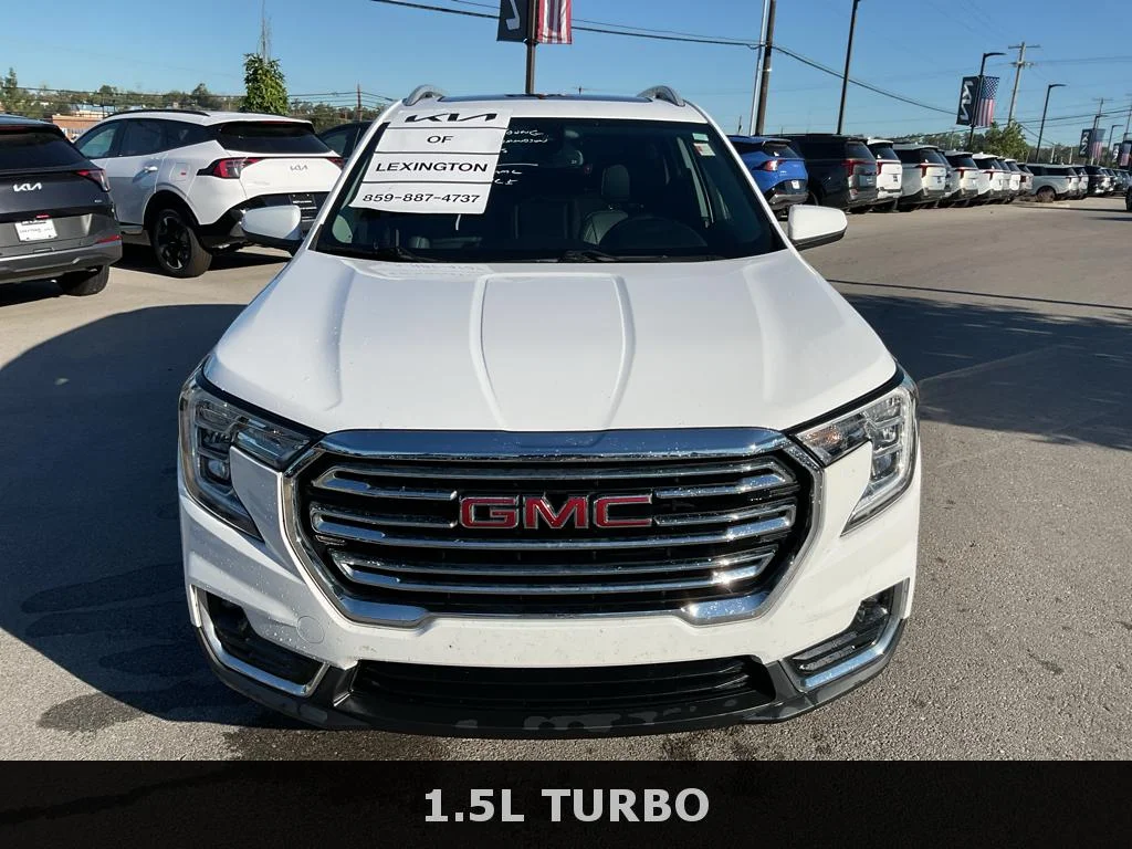 Used 2022 Summit White GMC SLT image 3