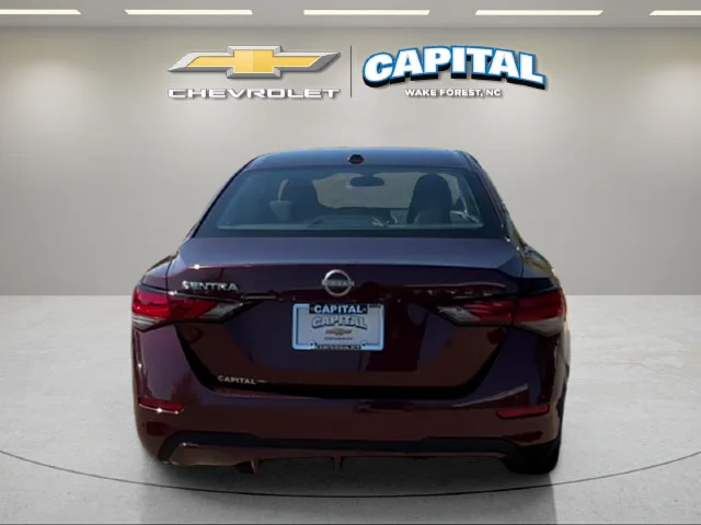 Used 2025  Nissan SV image 4