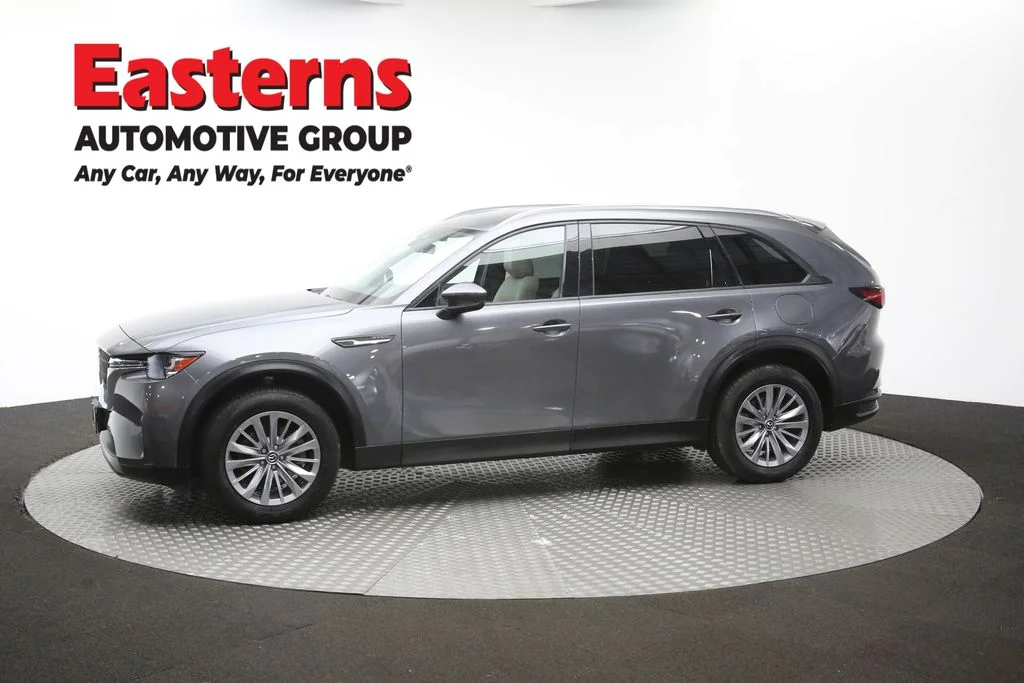 Used 2024 Gray Mazda Preferred image 66