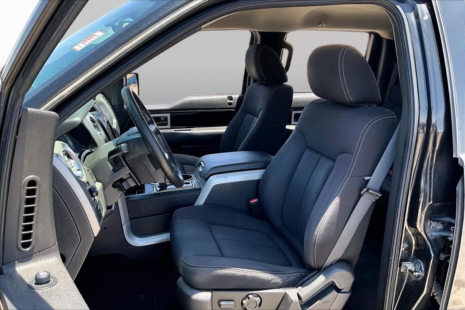 Used 2010 Tuxedo Black Ford XLT image 7