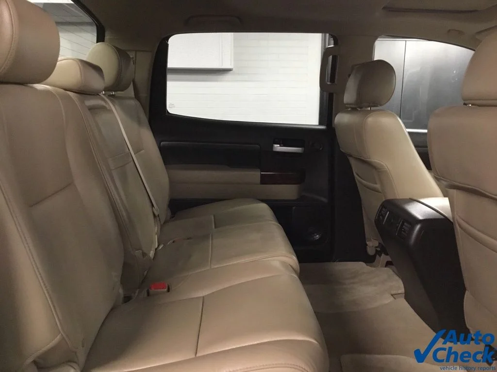Used 2010 Blue Toyota Limited image 38