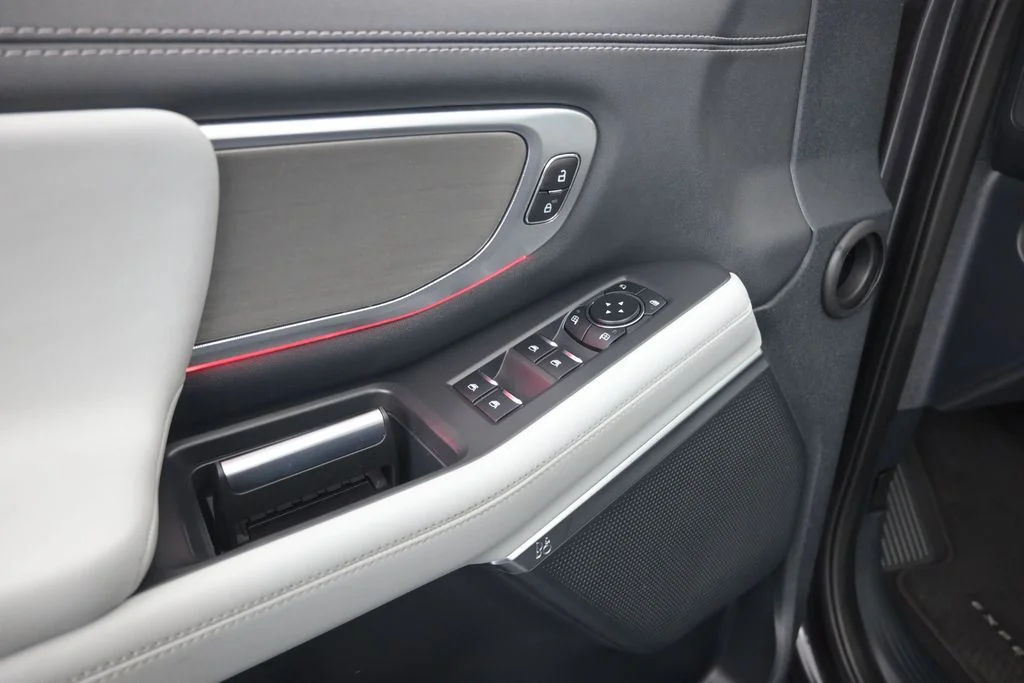 Certified Used 2025 Gray Ford Platinum image 12
