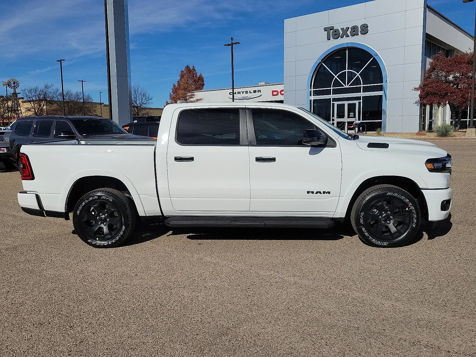 New 2026 PW7 Bright Whit Ram LONE STAR CREW CAB 4X4 5