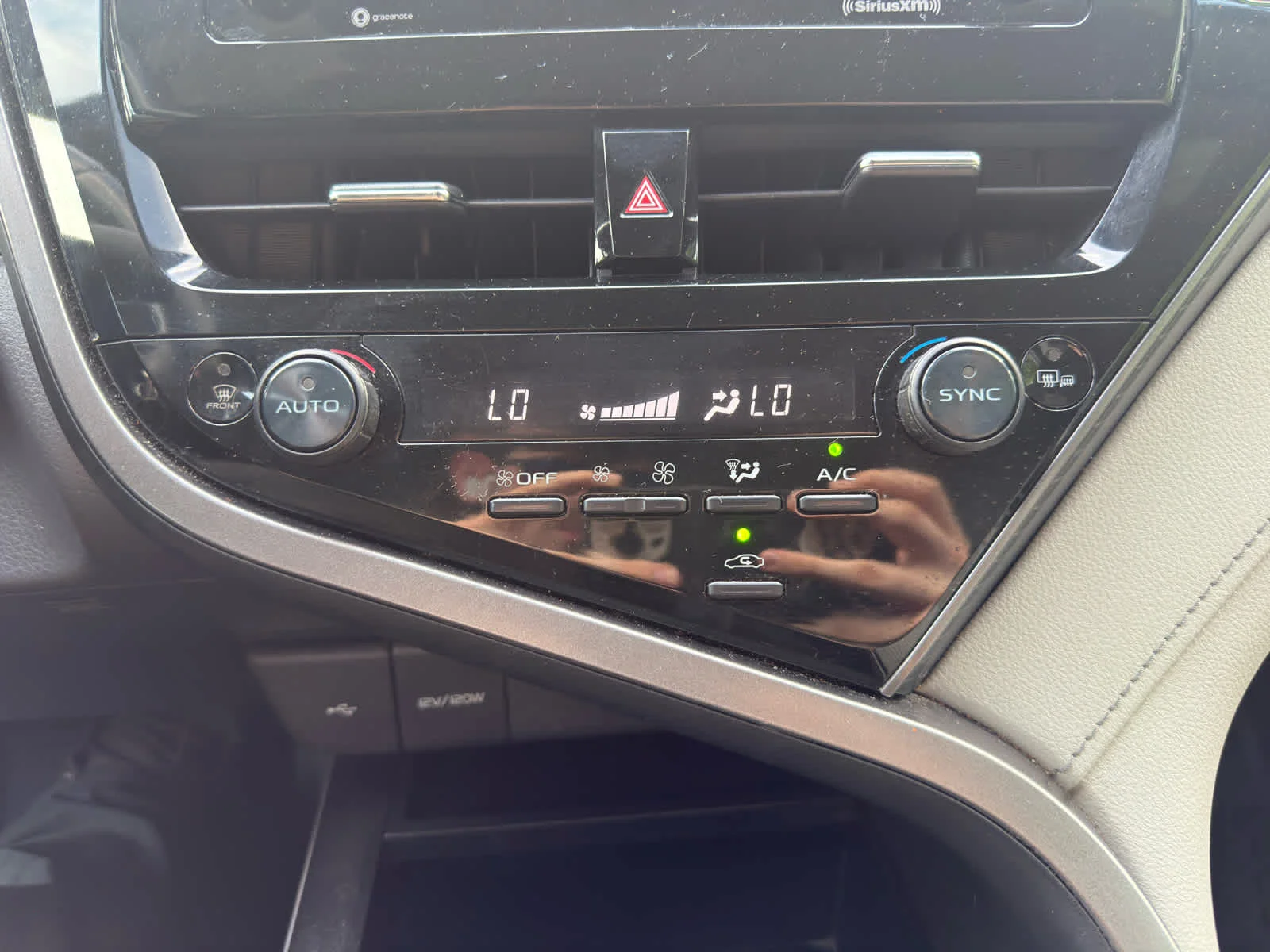Used 2022 Midnight Black Metallic Toyota SE image 20