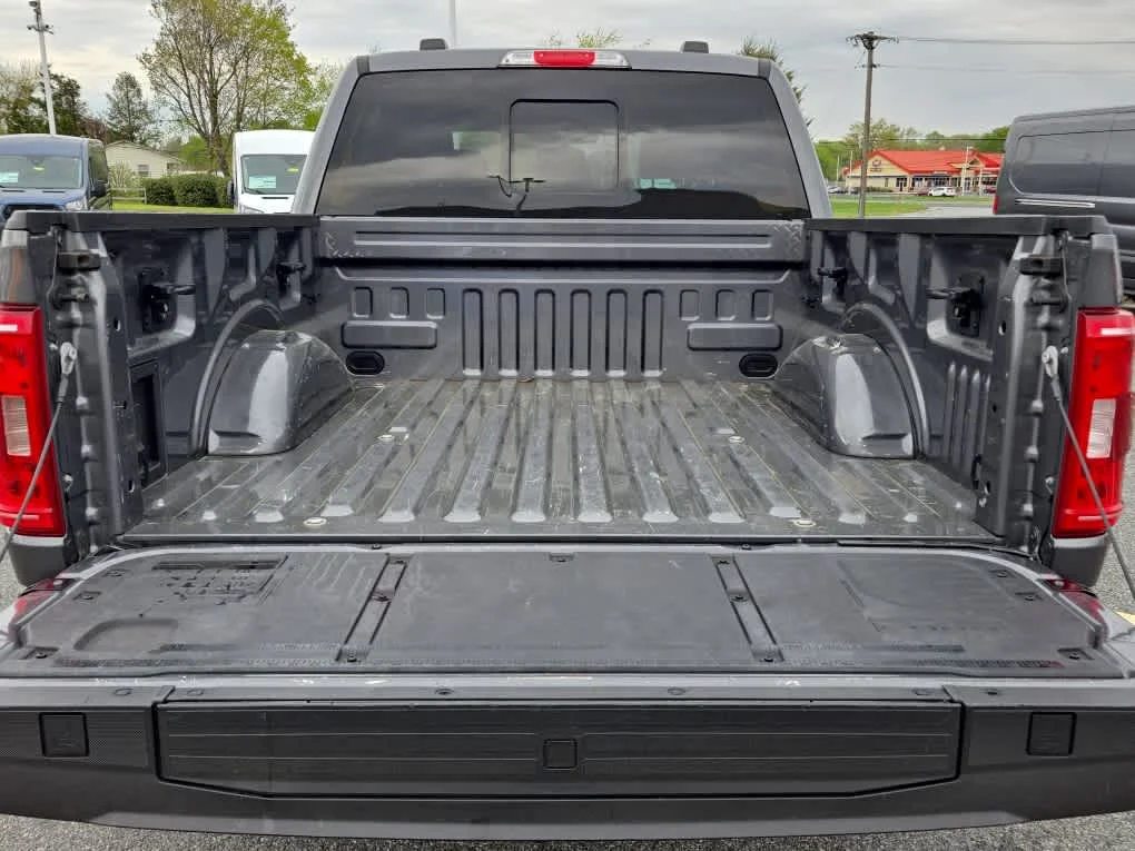 Certified Used 2023 Carbonized Gray Ford XLT image 19