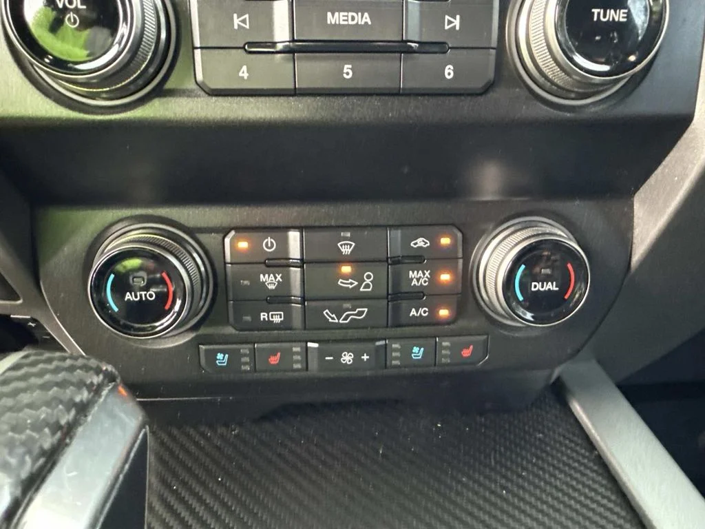 Used 2020 Gray Ford Raptor image 36