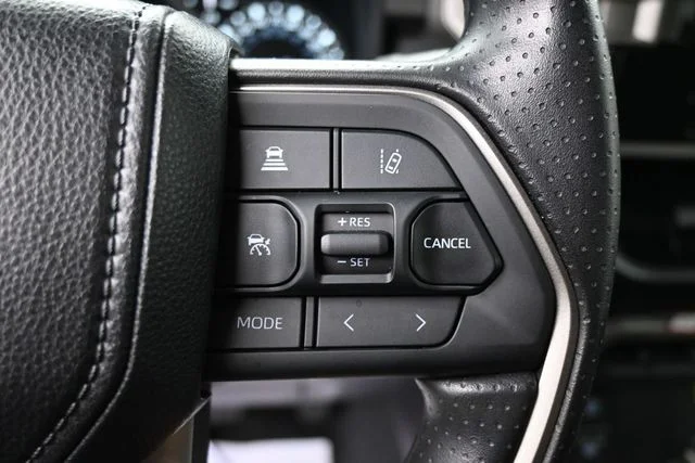Used 2026  Toyota SR5 image 18