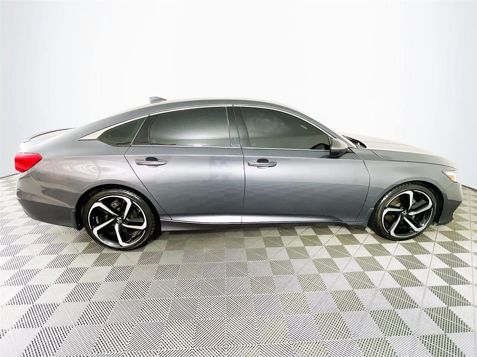 Used 2020 Modern Steel Metallic Honda SPORT image 12