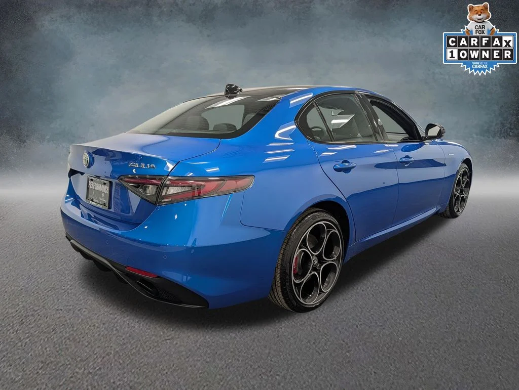 Used 2026 Blue Alfa Romeo  image 4