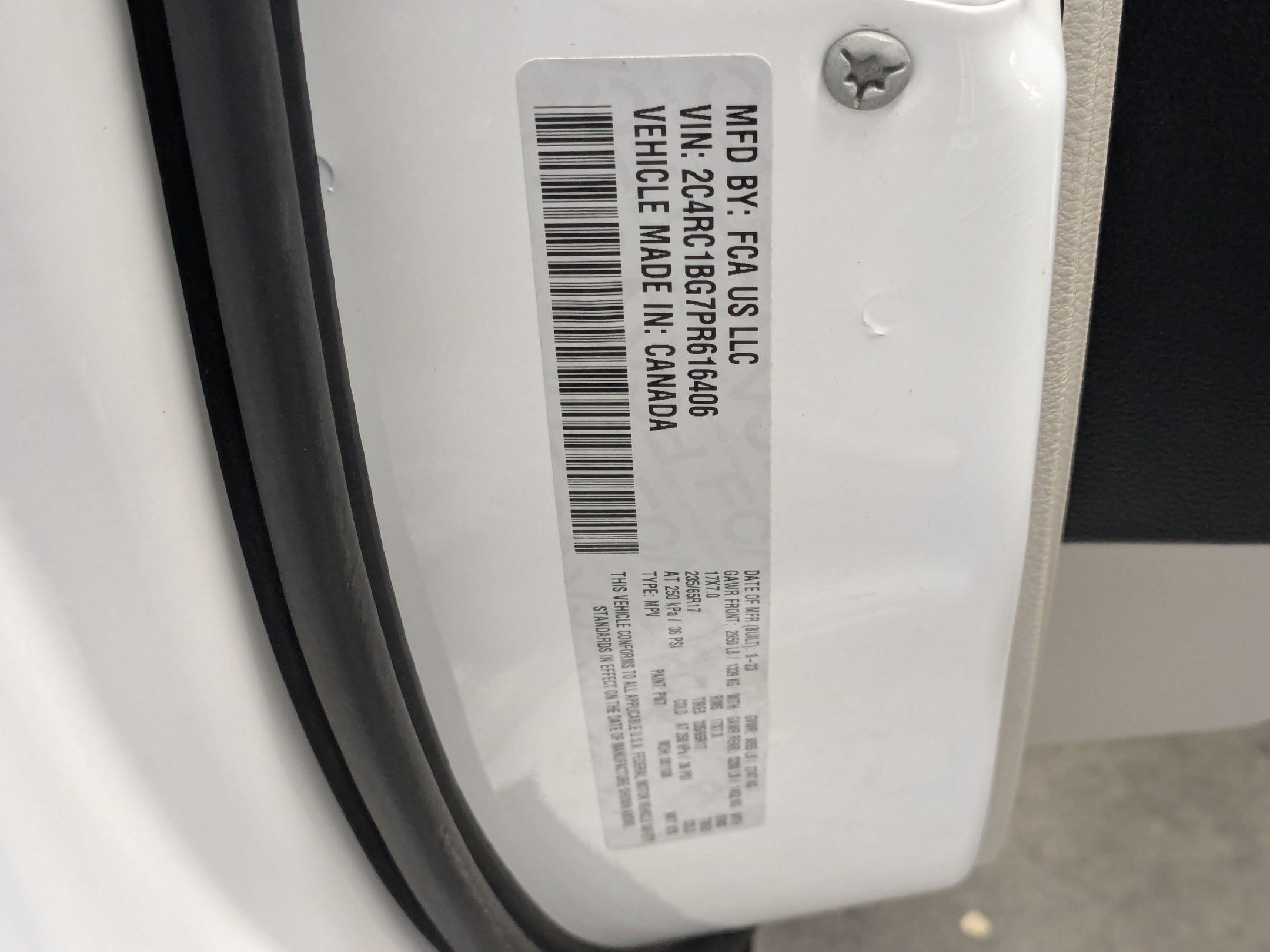 Certified Used 2023 Bright White Clearcoat Chrysler Touring L image 24