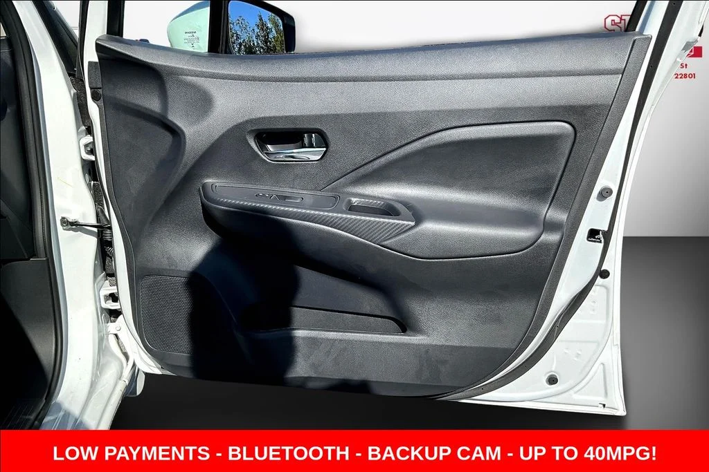2025 Nissan Versa Sedan SV - Photo 29