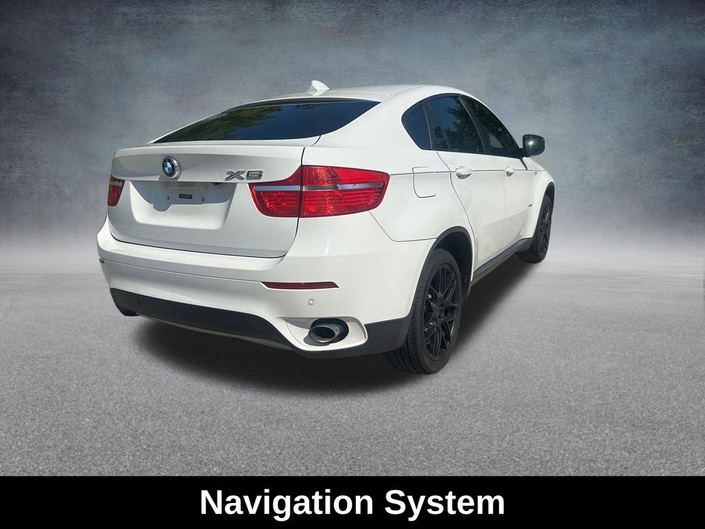 Used 2012 White BMW xDrive35i image 6