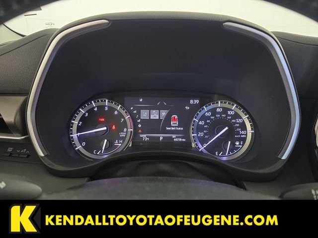 Used 2022  Toyota XLE image 15