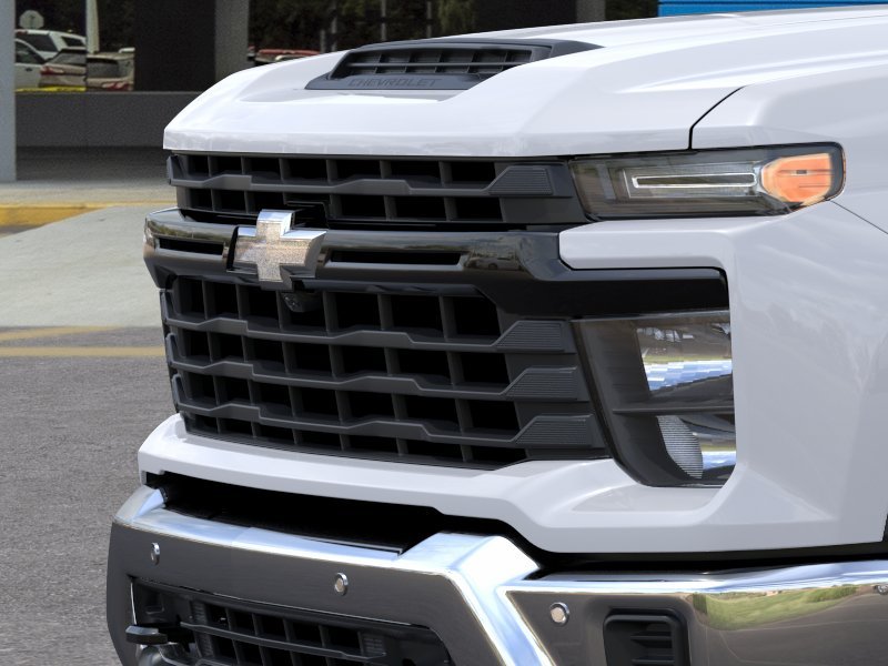 New 2026 Summit White Chevrolet WT image 13