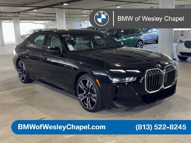 2025 BMW 7 Series 740i