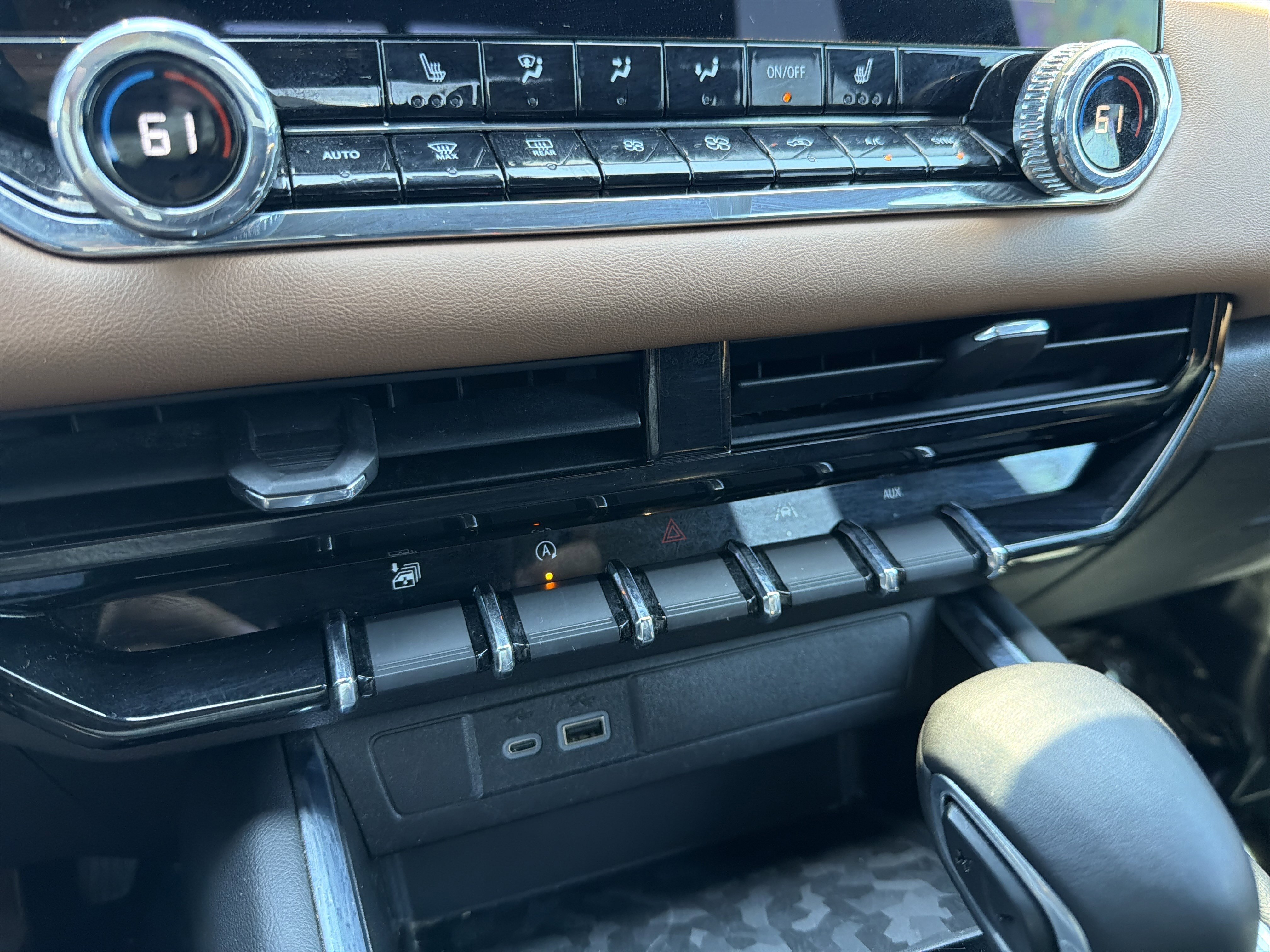 2023 GMC Canyon AT4 - Photo 23