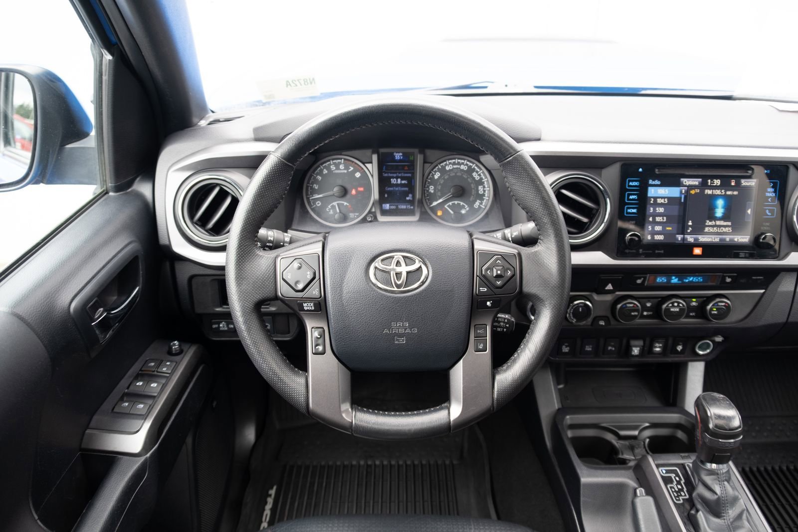 Used 2019  Toyota SR image 15
