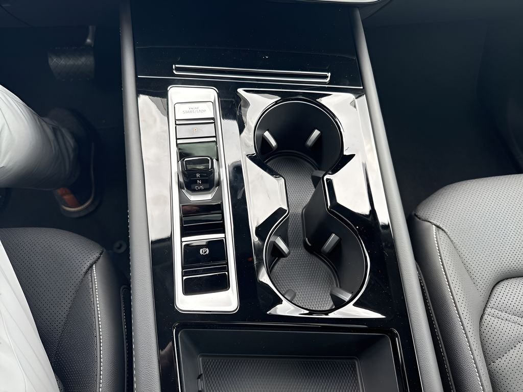 2026 Volkswagen Atlas SE w/Tech - Photo 22