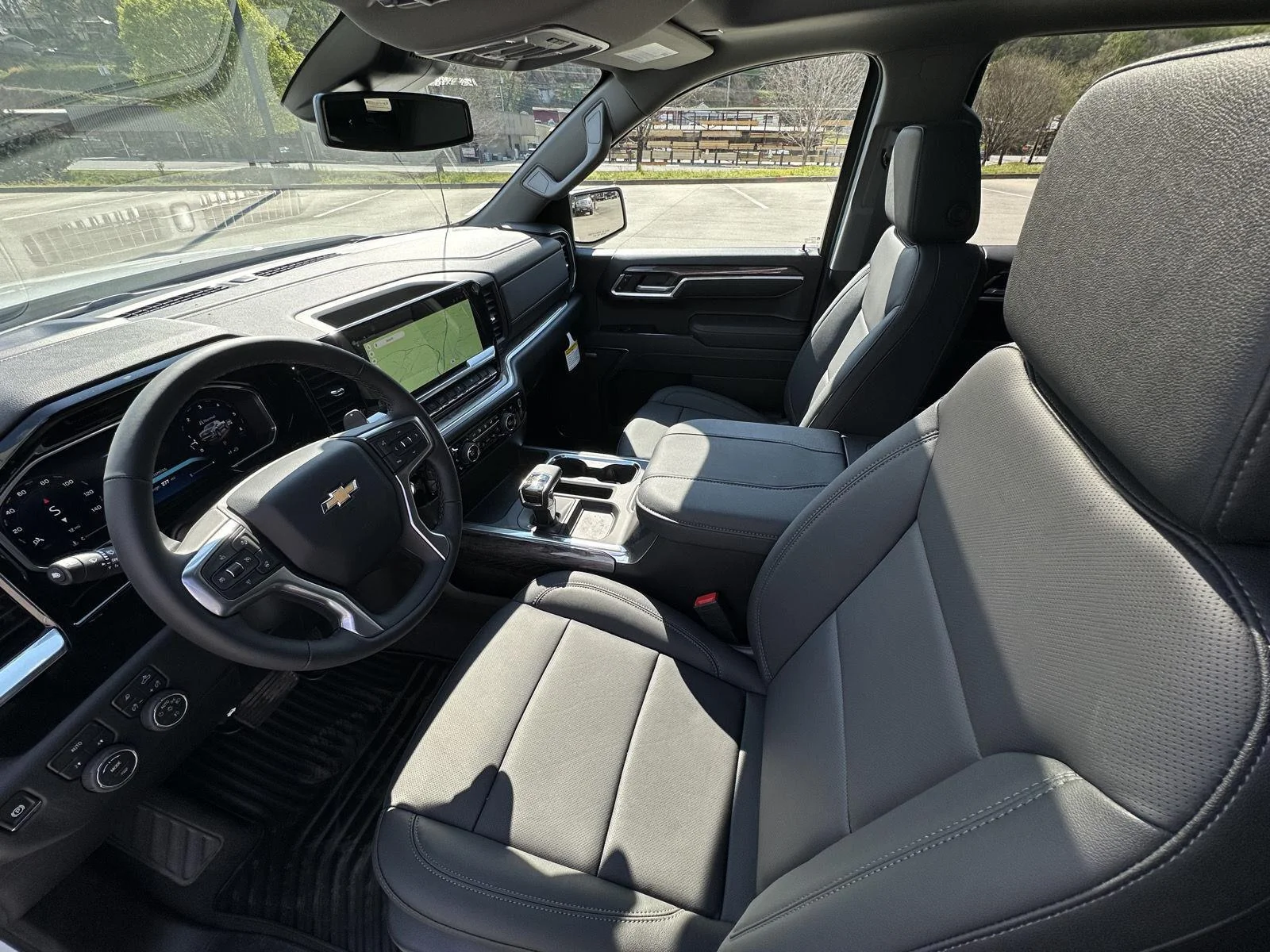 2026 Chevrolet Silverado 1500 LTZ - Photo 10