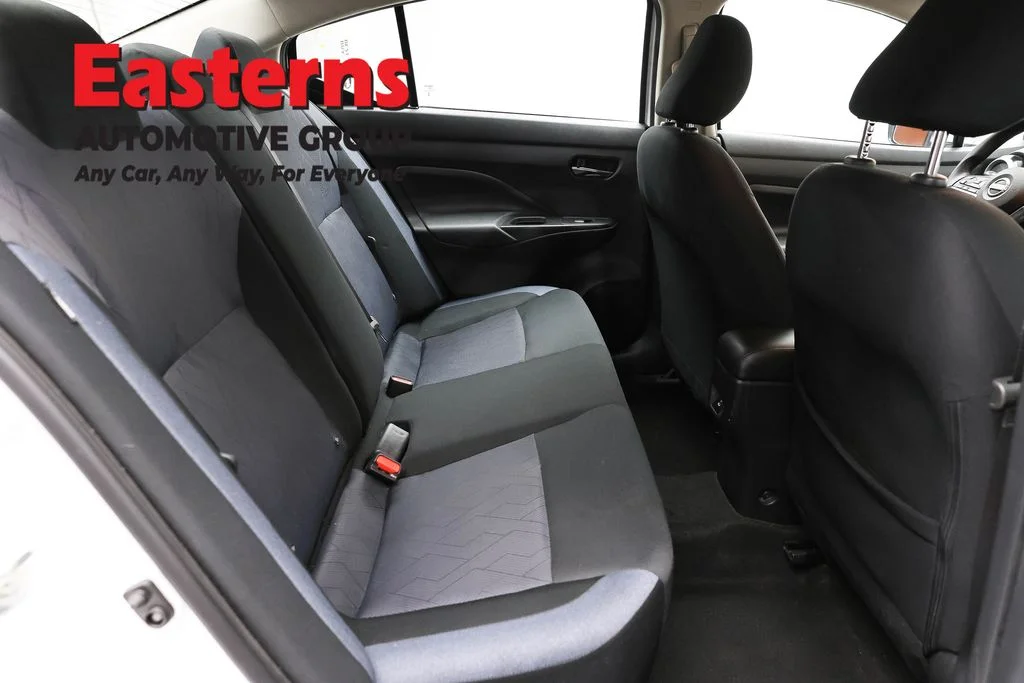 Used 2023 White Nissan 1.6 SV image 23