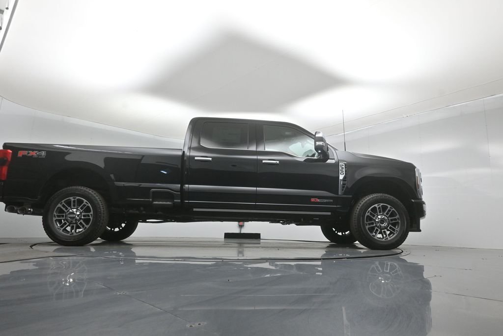 New 2026 Agate Black Metallic Ford Platinum image 48