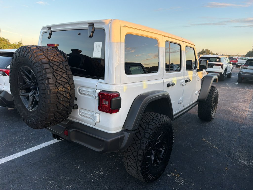 Used 2025 Bright White Clearcoat Jeep Rubicon image 4