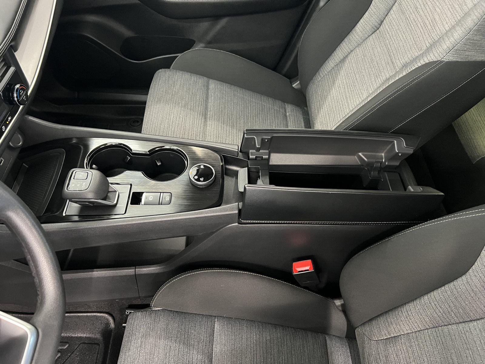 Used 2023 Gun Metallic Nissan SV image 20