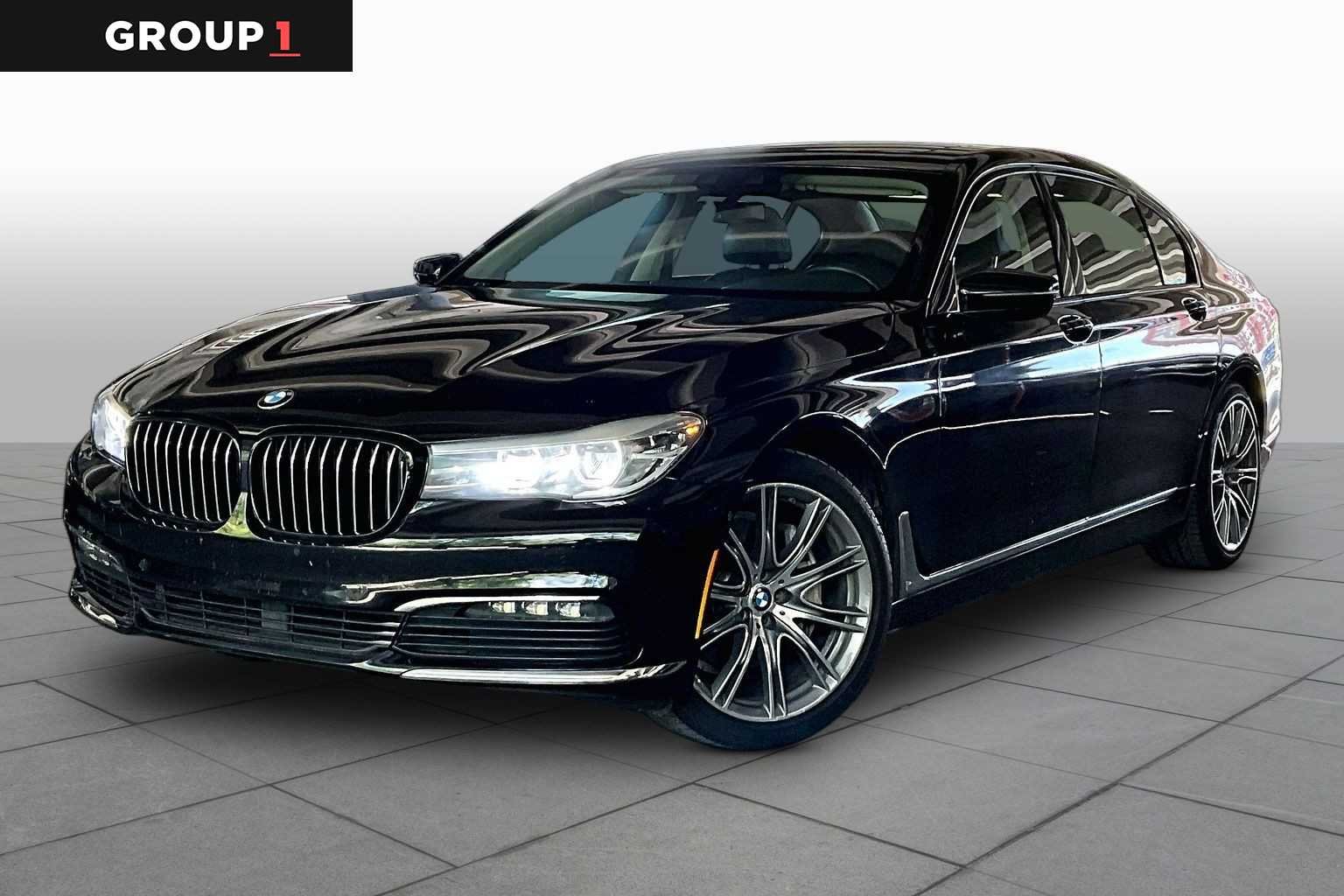 2018 BMW 7 Series 740i's photo