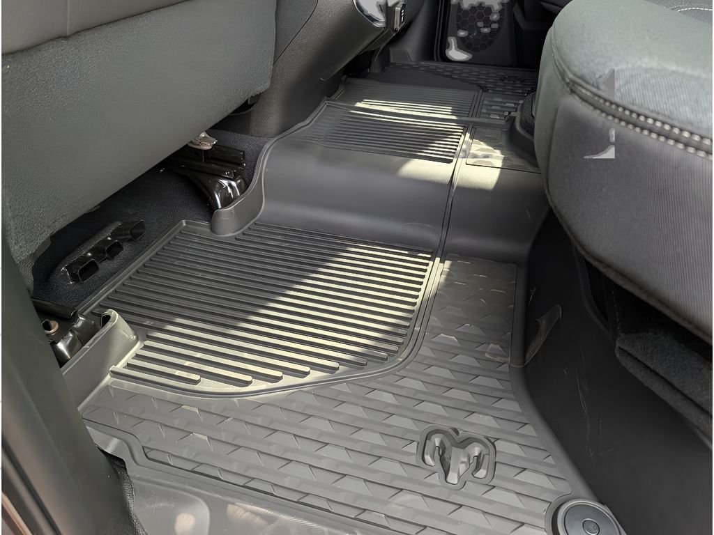 2026 RAM 2500 Big Horn - Photo 31