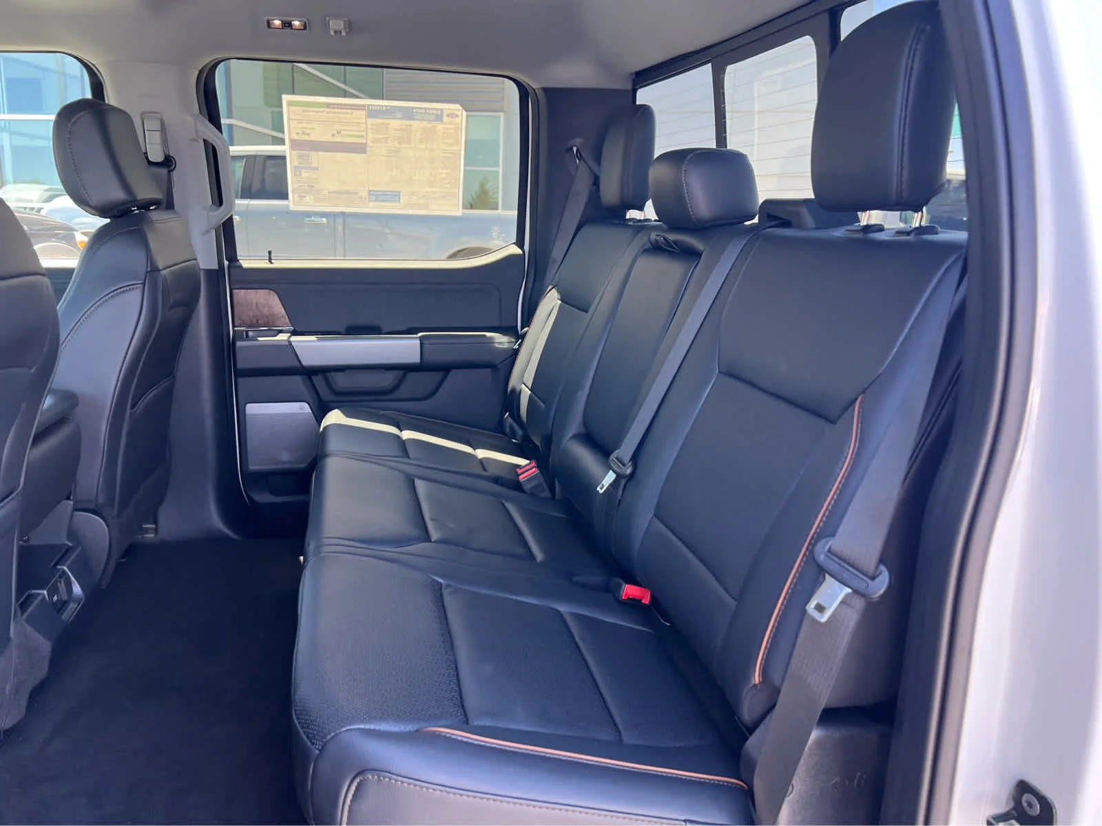 New 2026 Star White Metallic Tri-Coat Ford F-350® Lariat® image 27