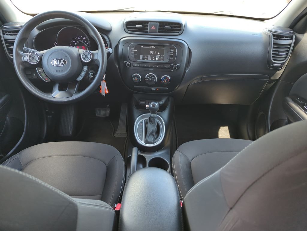 Used 2017 Gray Kia Base image 15