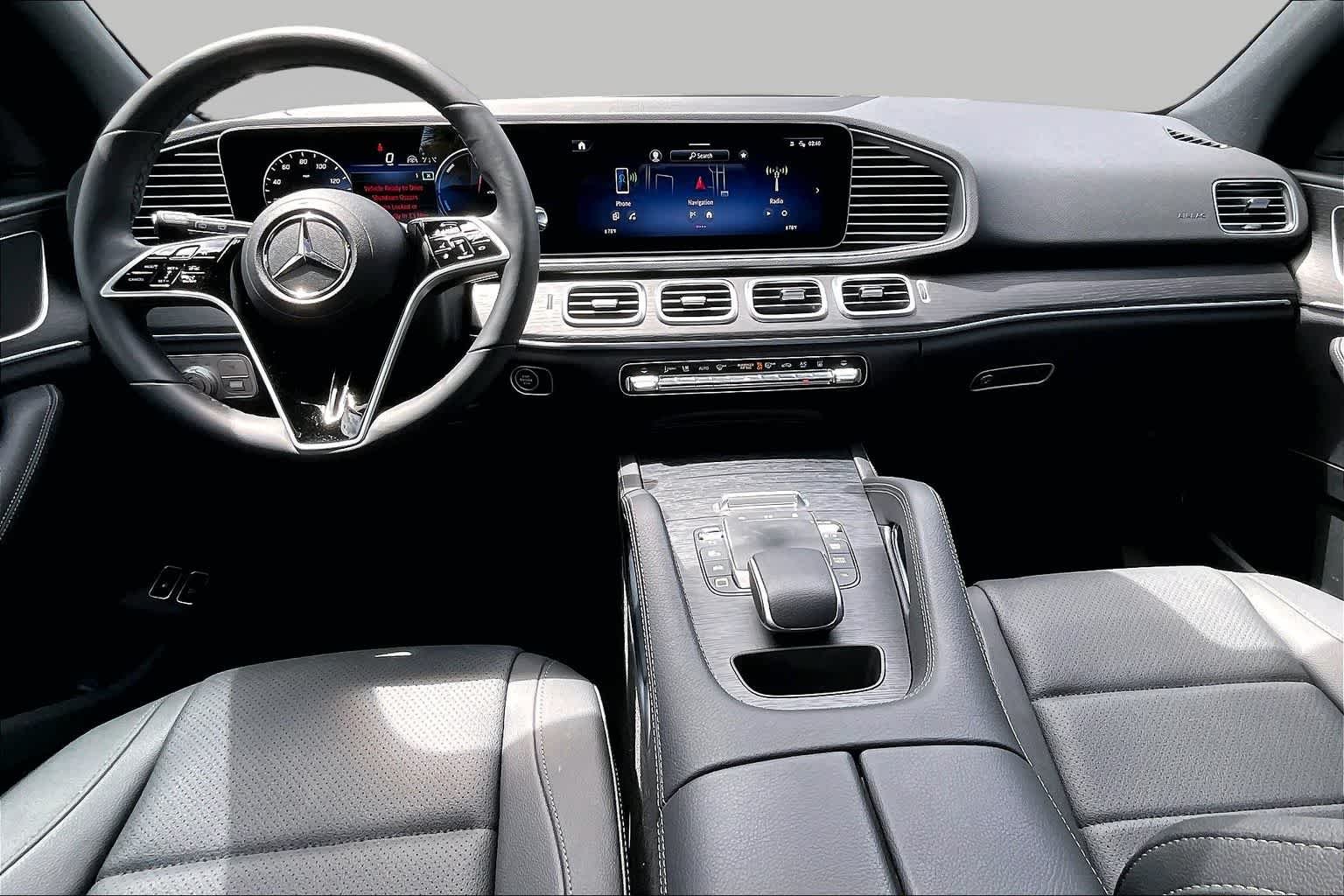 Certified Used 2025 Polar White Mercedes-Benz GLE 450e image 16
