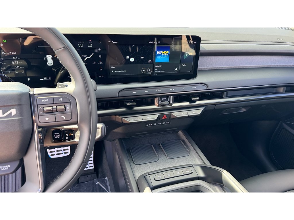 New 2027 Wolf Gray Kia X-LINE SX image 15