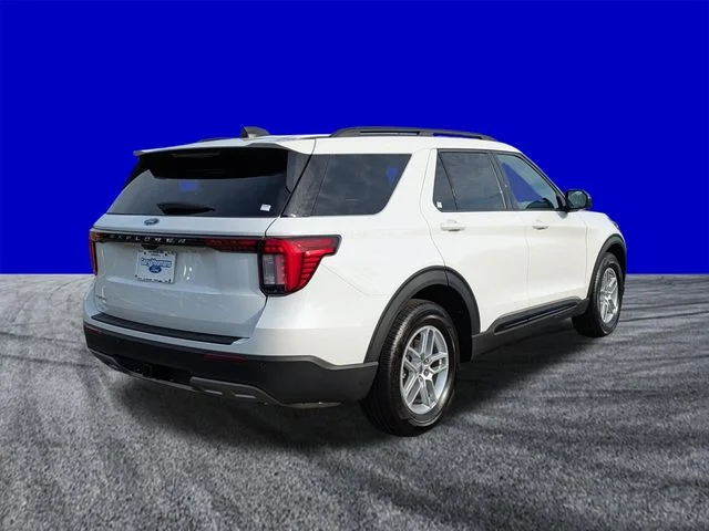 New 2026 Star White Metallic Tri-Coat Ford Active image 4