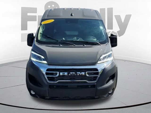 Used 2025 White Ram High Roof image 8