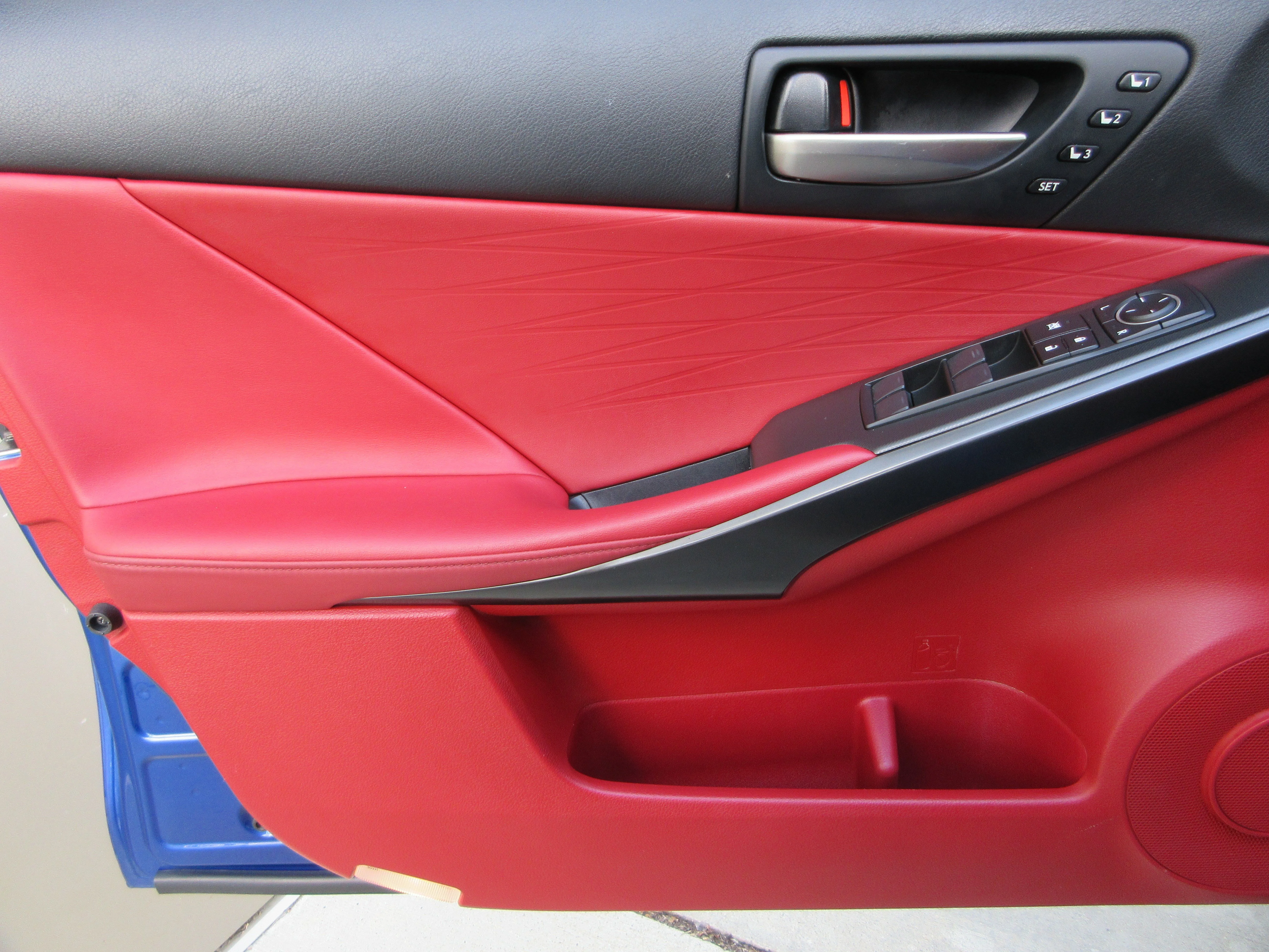 2024 Lexus IS 350 F SPORT - Photo 28