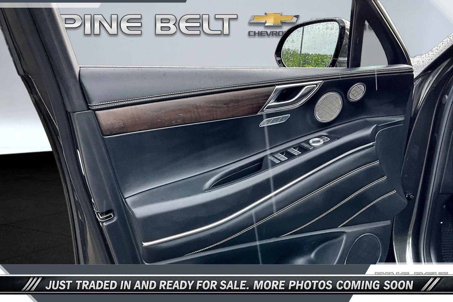 Used 2024 Makalu Gray Genesis 3.5T AWD image 17