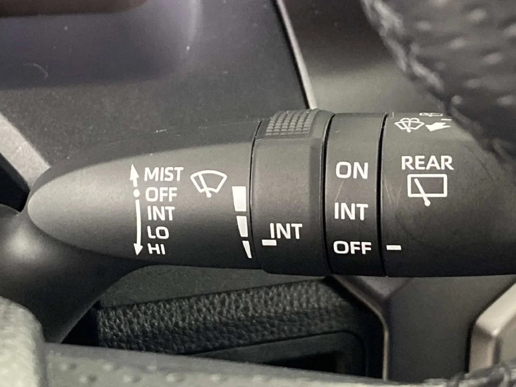 Used 2025 Cutting Edge Toyota SR5 image 18