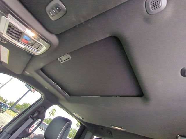 Used 2025 Granite Crystal Metallic Clearcoat Ram Limited image 24
