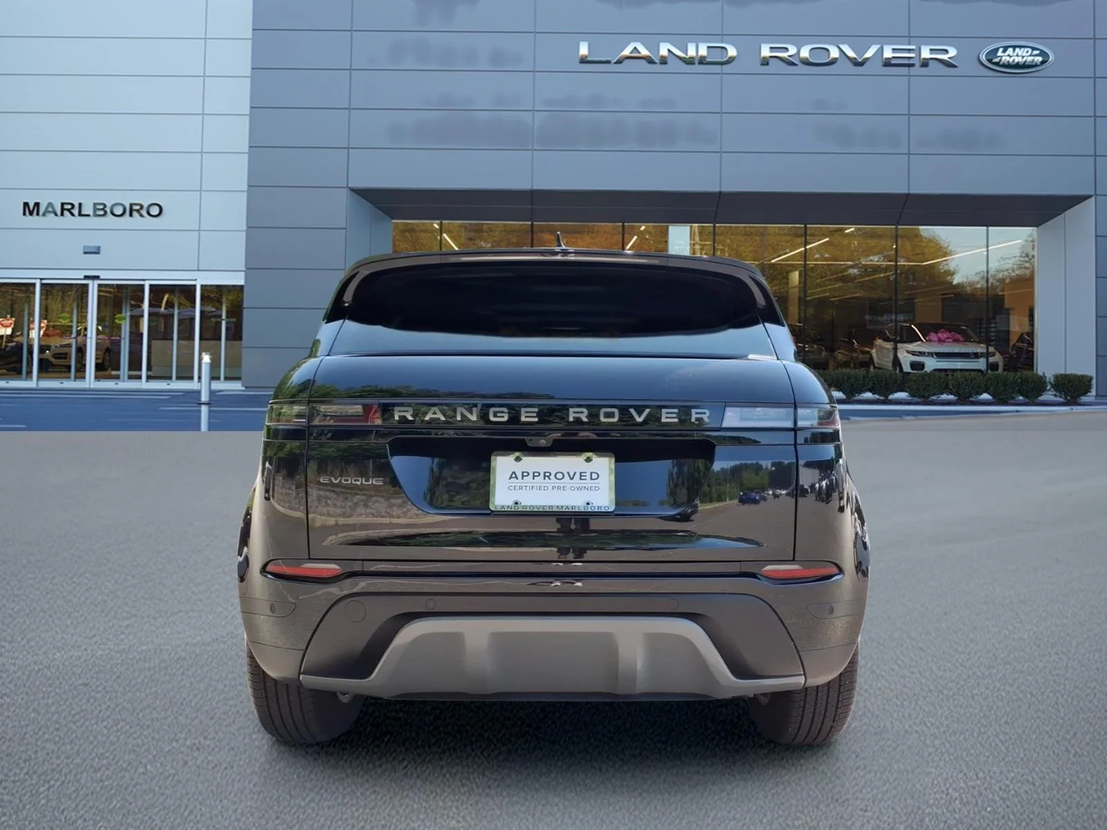 Certified Used 2026 Santorini Black Metallic 1ag Land Rover S image 7