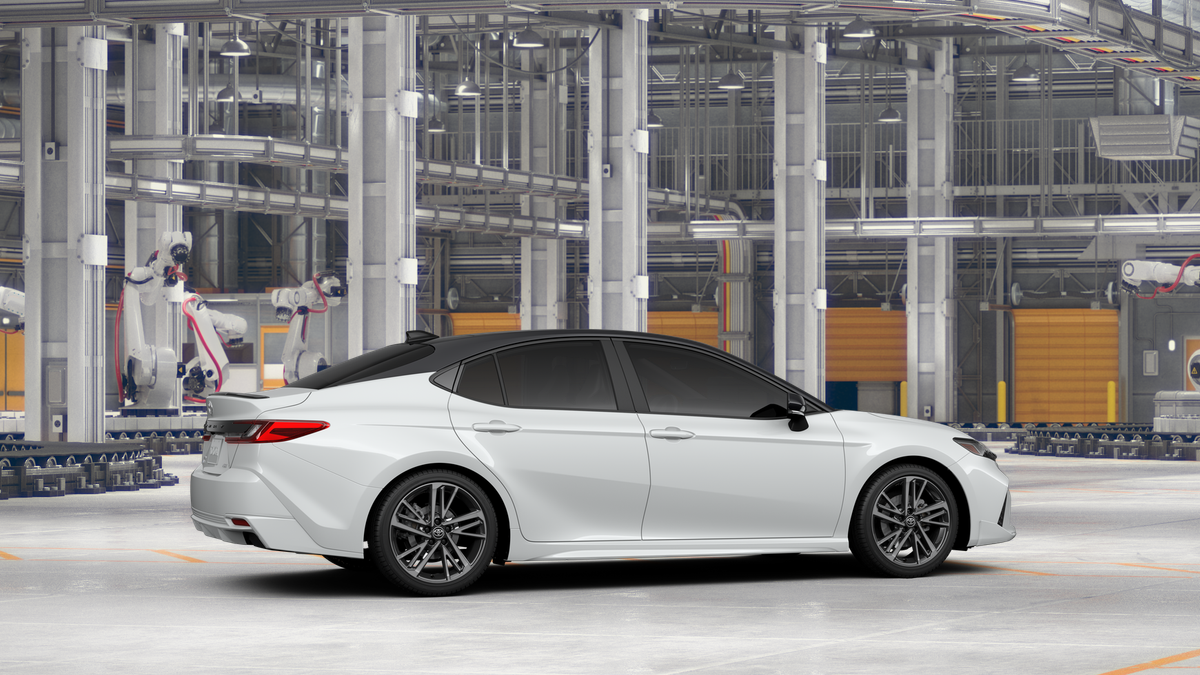 New 2026 Wind Chill Pearl with Midnight Black Metallic roof Toyota XSE image 11
