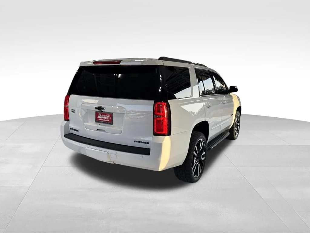 Used 2019 White Chevrolet Premier image 5