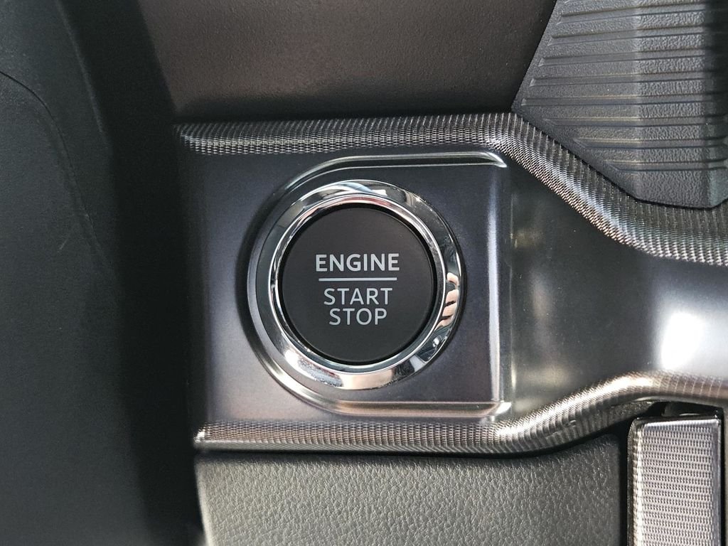 Used 2025 Blue Ford Platinum image 30