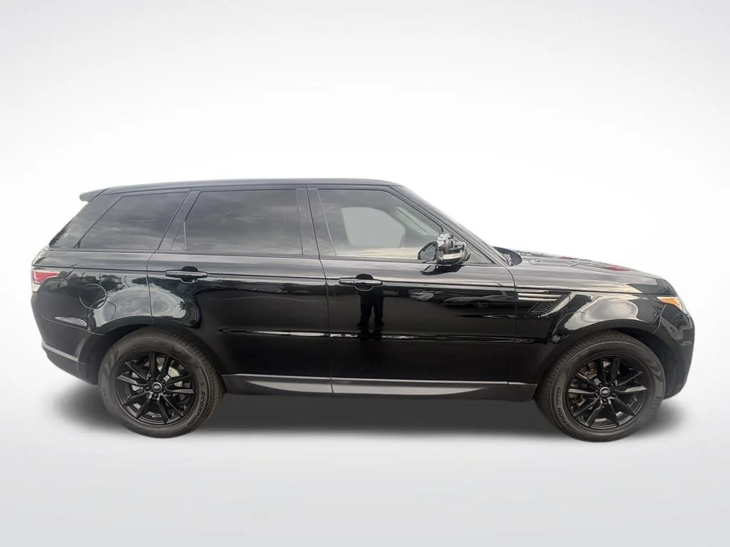 Used 2016 Black Land Rover HSE Td6 image 4