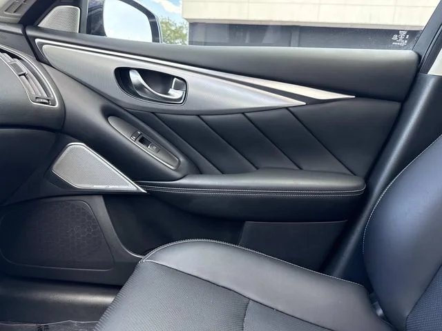 Used 2023 Blue INFINITI LUXE image 30