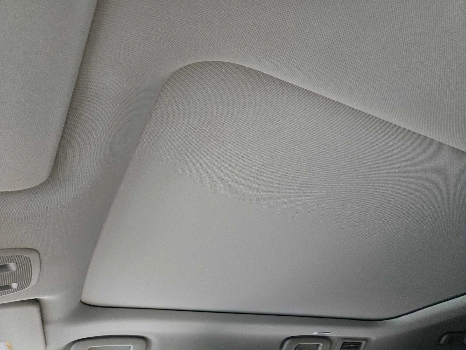 New 2026 RADIANT WHITE INFINITI Luxe 2WD image 20