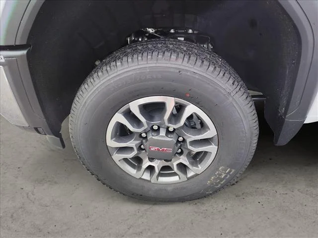 2026 GMC Sierra 2500HD SLT - Photo 7