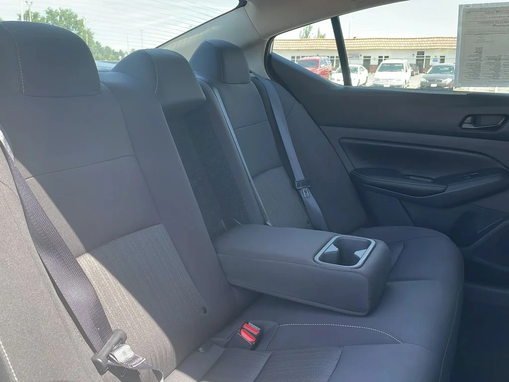 2025 Nissan Altima SV - Photo 23